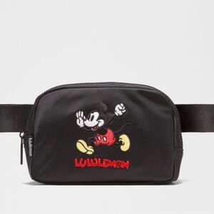 Disney x lululemon Everywhere Belt Bag 1L Mickey NWT *Last One* Limited Edi NWT